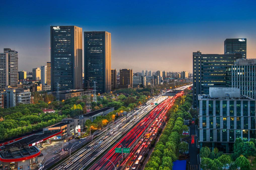 将为粤港澳大湾区和全球重点城市的环境监测、智慧交通和灾害应急等提供高精度地理信息服务