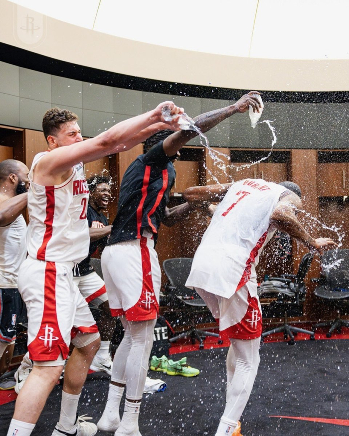 杜兰特生涯总得分超越乔丹火箭绝杀热火赛后更