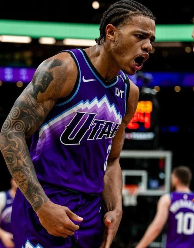 休赛期小角色爆发 沃克、里弗斯等冲击顶薪