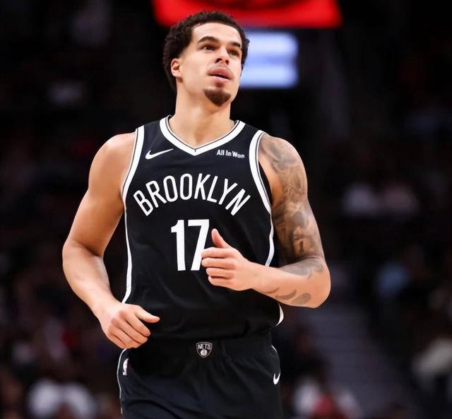 休赛期小角色爆发 沃克、里弗斯等冲击顶薪